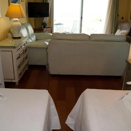 Apartamento Almar, Beachfront 6 By Alohamálaga Torremolinos