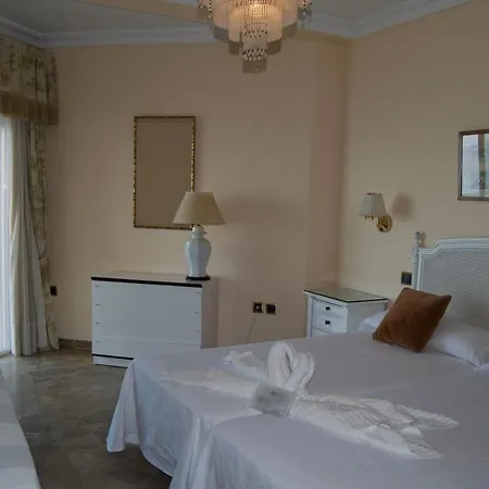 Apartment Almar, Beachfront 606 By Alohamalaga Torremolinos