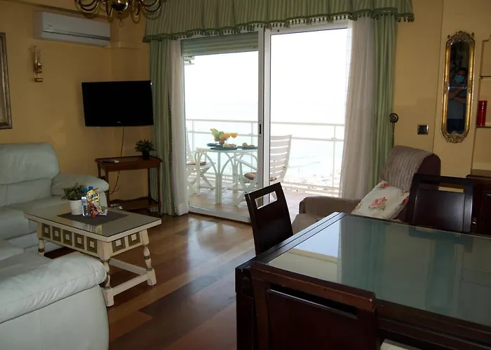 Апартаменты Almar, Beachfront 606 By Alohamalaga